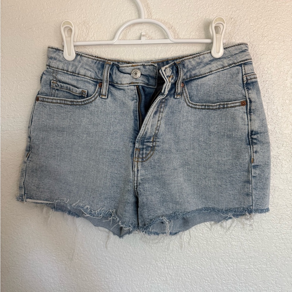 Old Navy Light Wash Denim Cutoff Shorts